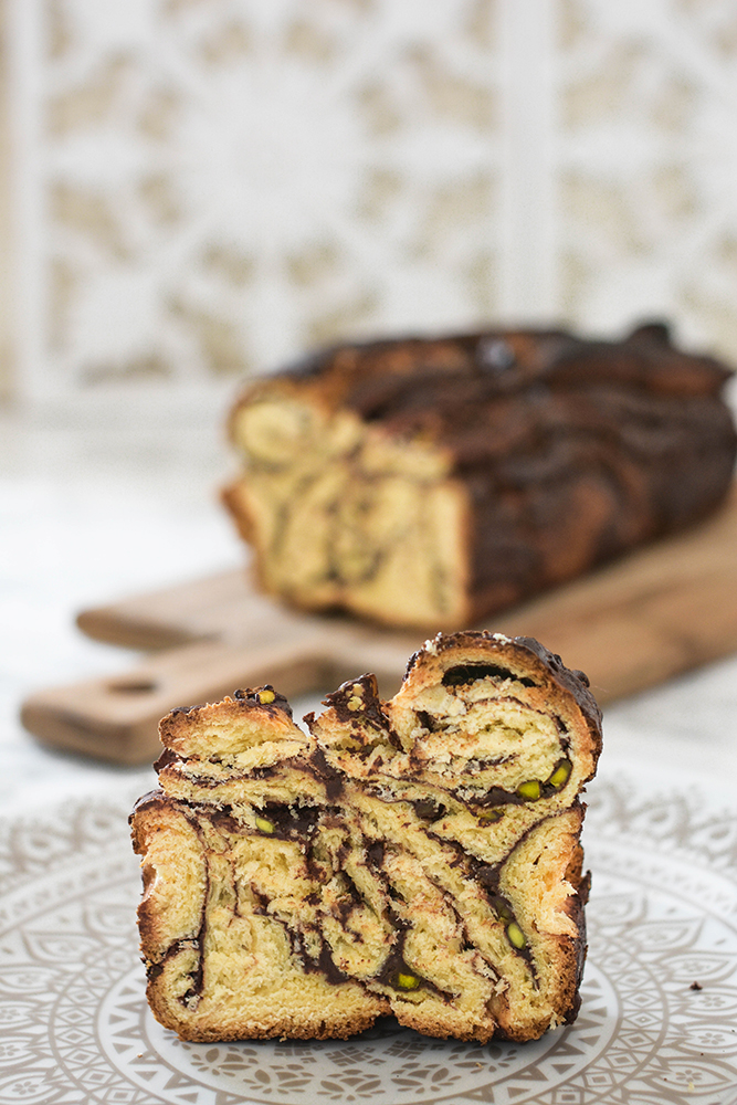 Schokoladen-Pistazien-Babka - Hefezopf, Napfkuchen