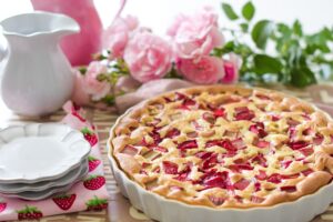 Rhabarber-Erdbeer-Clafoutis