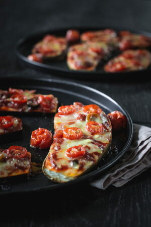 Überbackene Auberginen mit mediterranem Charme​