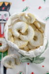 Buttery vanilla crescents