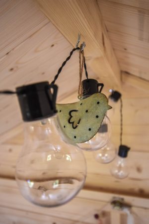 Beleuchtung im Baumhaus