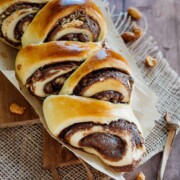 Hefezopf Rezept mit Schokolade