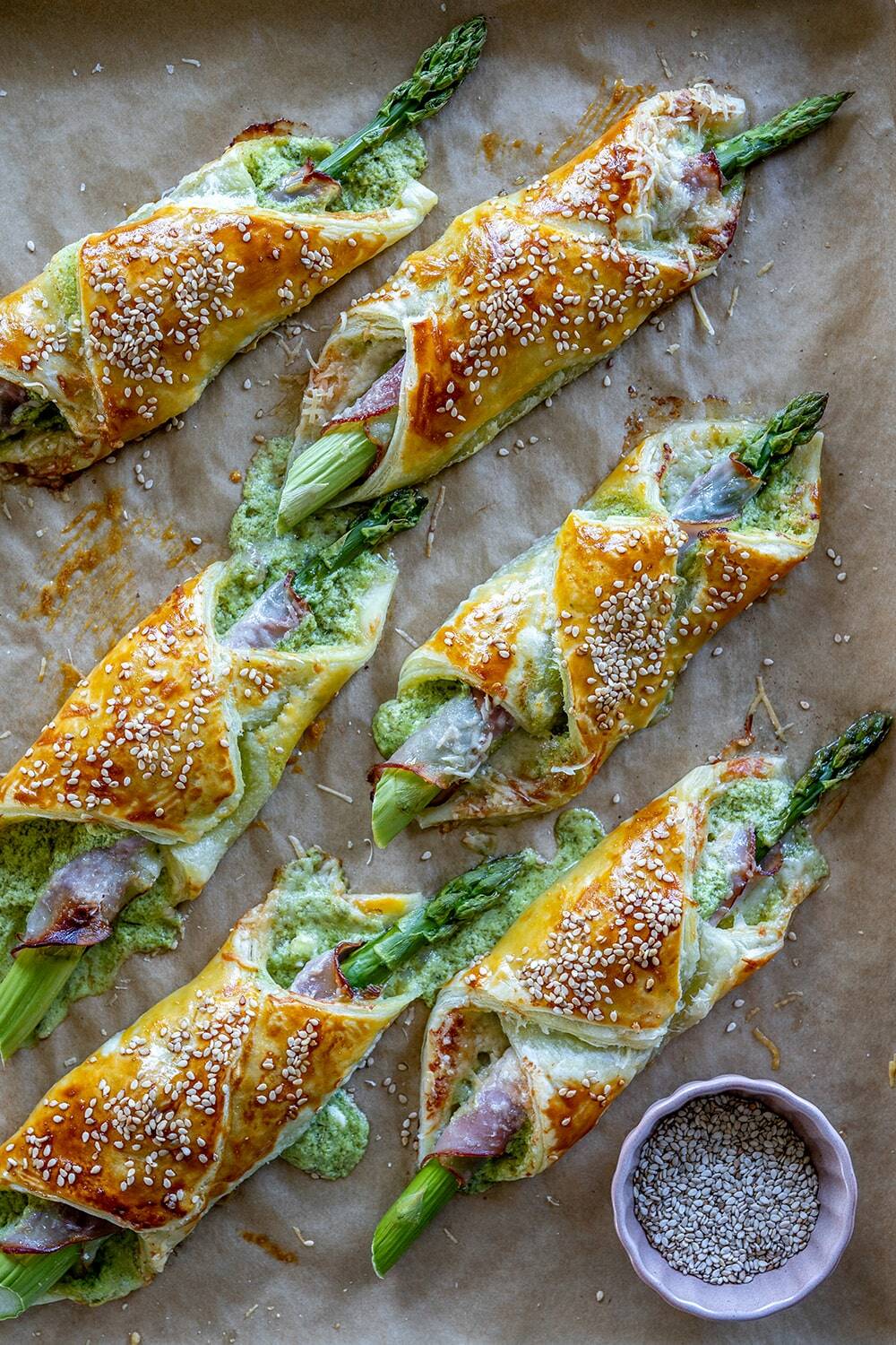 Blätterteig mit Spargel