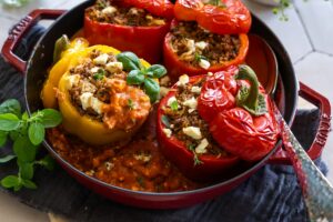 Gefüllte Paprika mit Hackfleisch und Reis